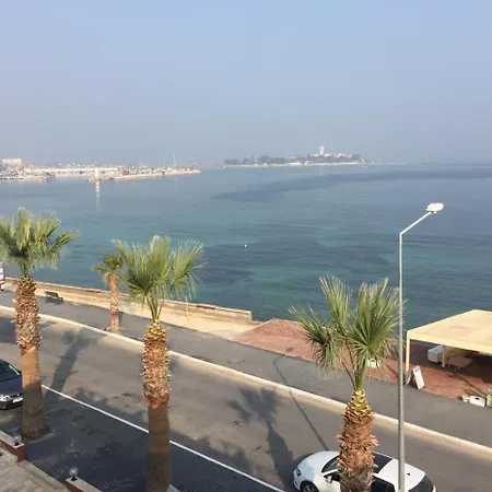 Ξενοδοχείο Iyonya Βουρλά