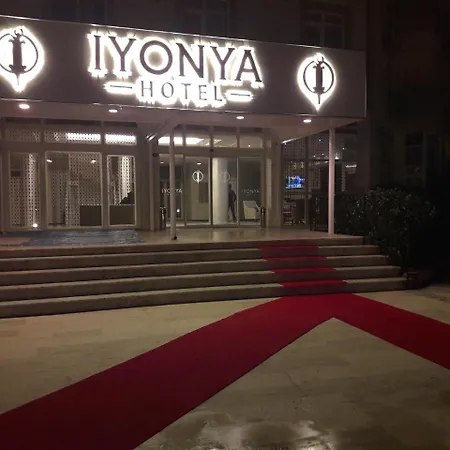 Iyonya * Urla