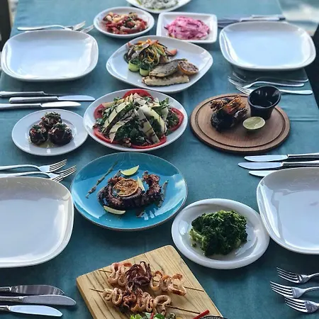 Iyonya Hotel Urla